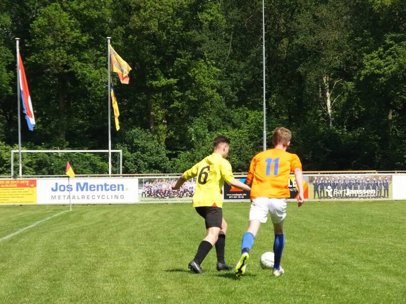 s0215767-standard.jpg