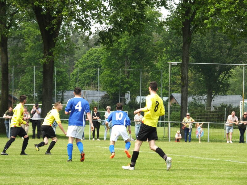 s0232569jpg.jpg