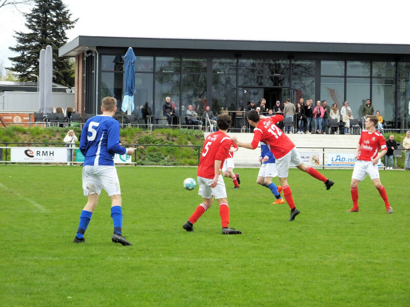 s0401762jpg-1.jpg