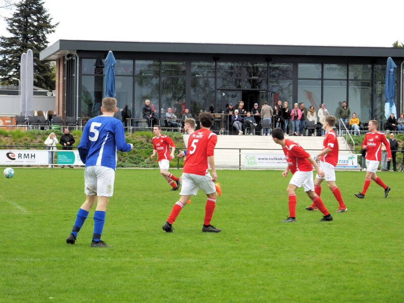s0401763jpg-1.jpg