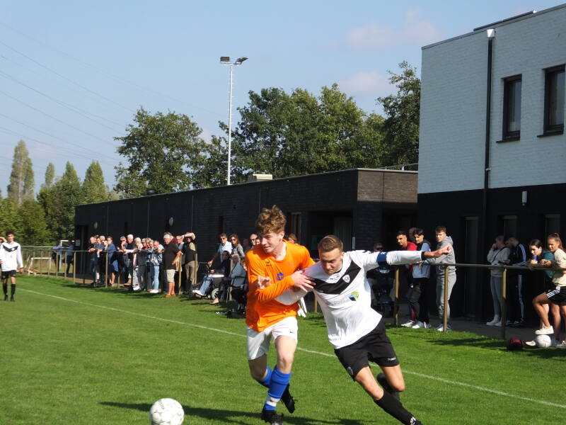 s0418845jpg-1.jpg