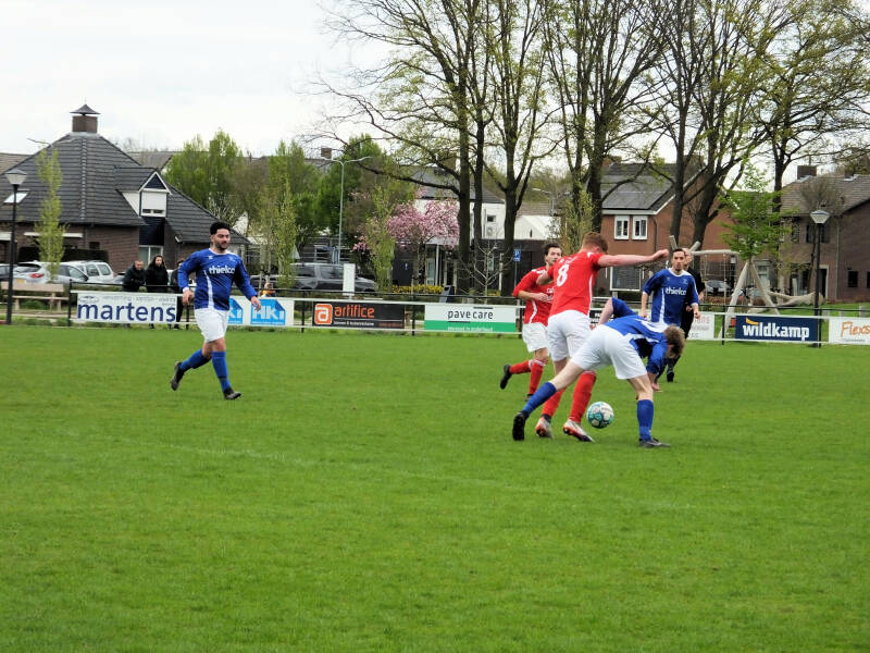 s0431770jpg-1.jpg