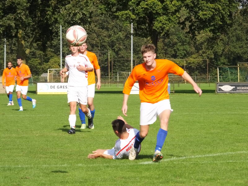 s0453244jpg-1.jpg