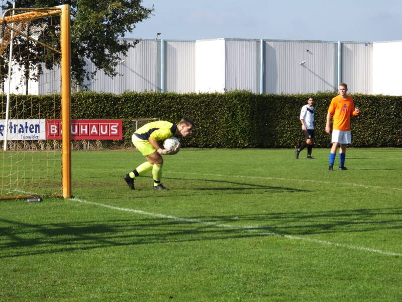 s0478864jpg-1.jpg