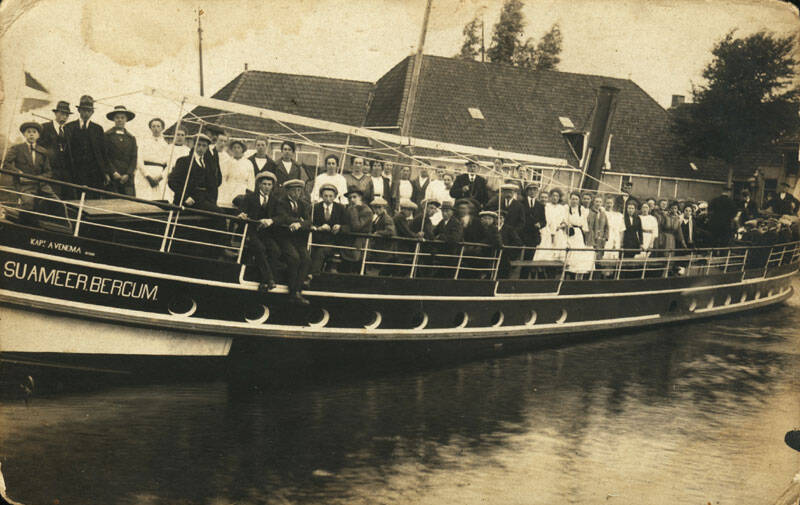 Stoomboot Sumar Kapitein A. Venema