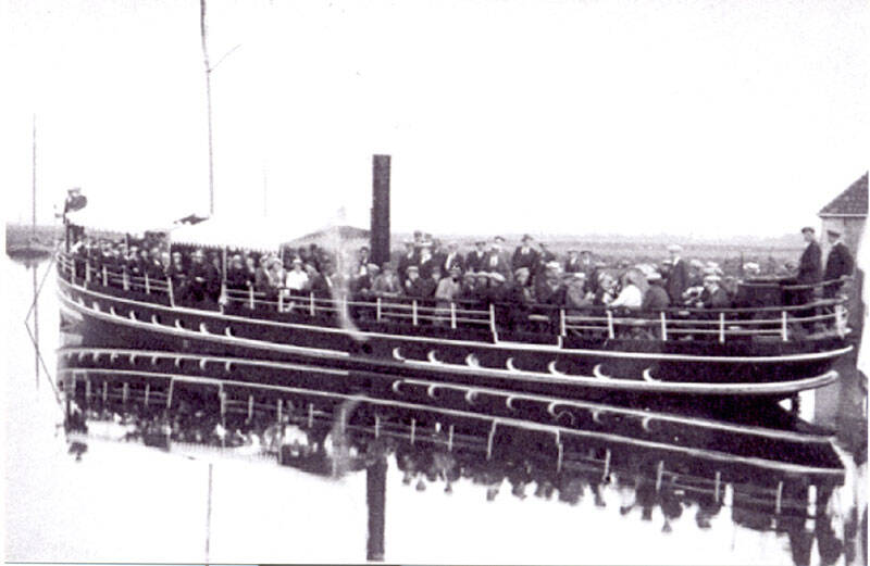 Stoomboot Sumar Kapitein A. Venema
