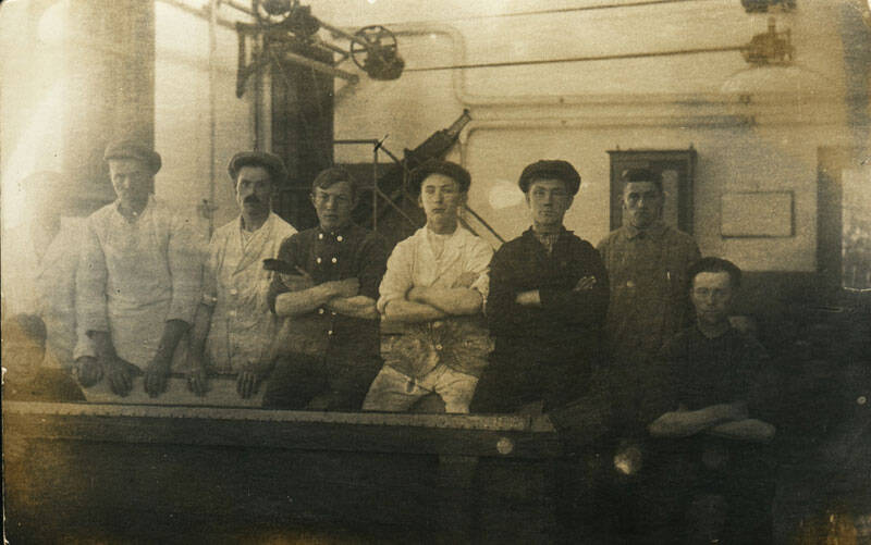 Personeel zuivelfabriek Lijempf Sumar