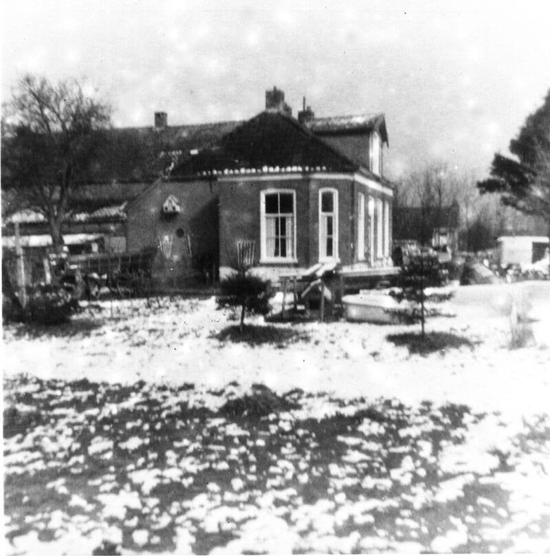 Onderwijzerswoning Openbare Lagere School Sumar