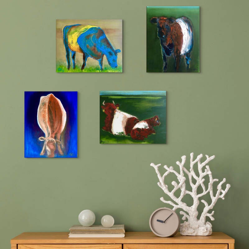 Voorbeeld van schilderijen in interieur