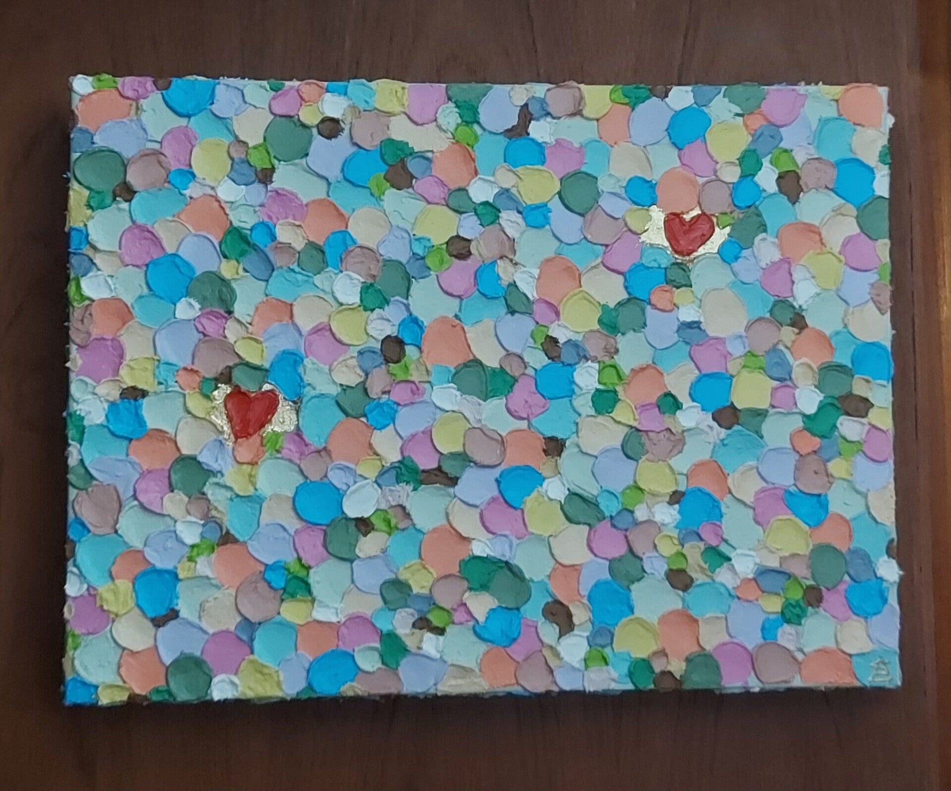 067 finding love in the crowd 40x30cm
