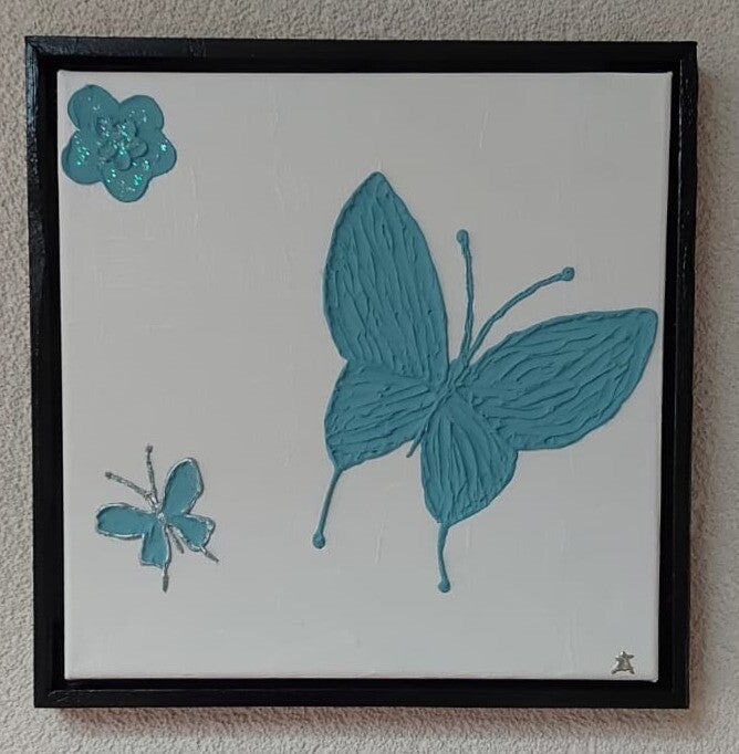 039 2 Blue Butterflies 30x30cm