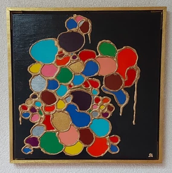 046 Colour Bubbles 40x40cm