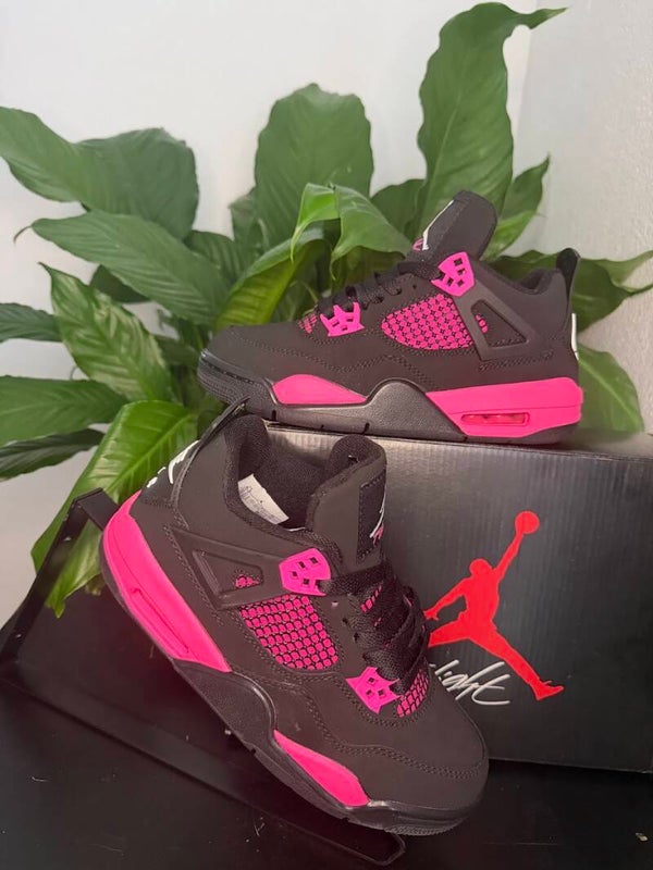 AIR JORDAN BLACK & FUCHSIA