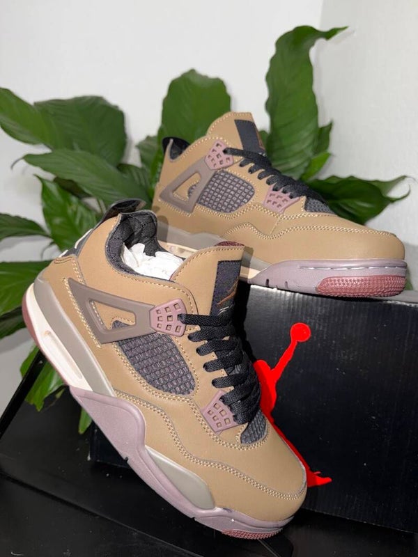 Air Jordan 4 Retro SP x A Ma Maniére “Dark Mocha”