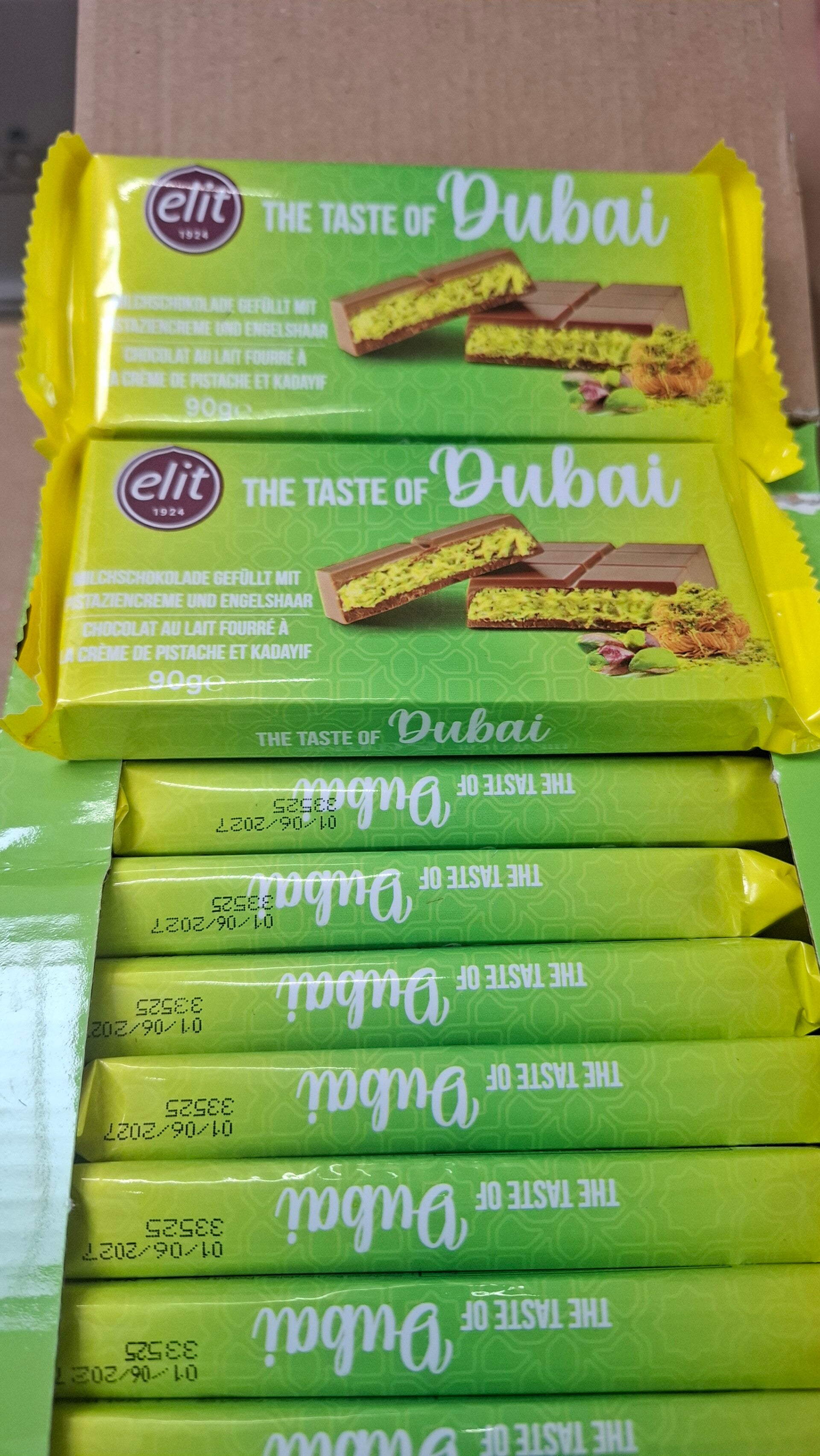 Dubai Elit Pistache ( melk chocola ) 90 gram
