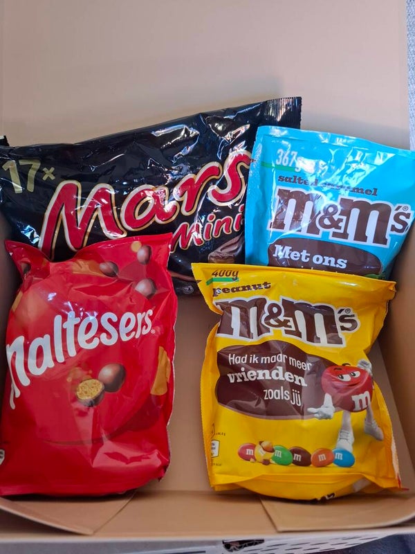 Chocolade Box Small ! inhoud: in omschrijving )