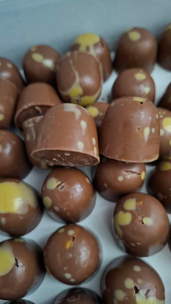 TOSCA BonBons Dubai Pistache
