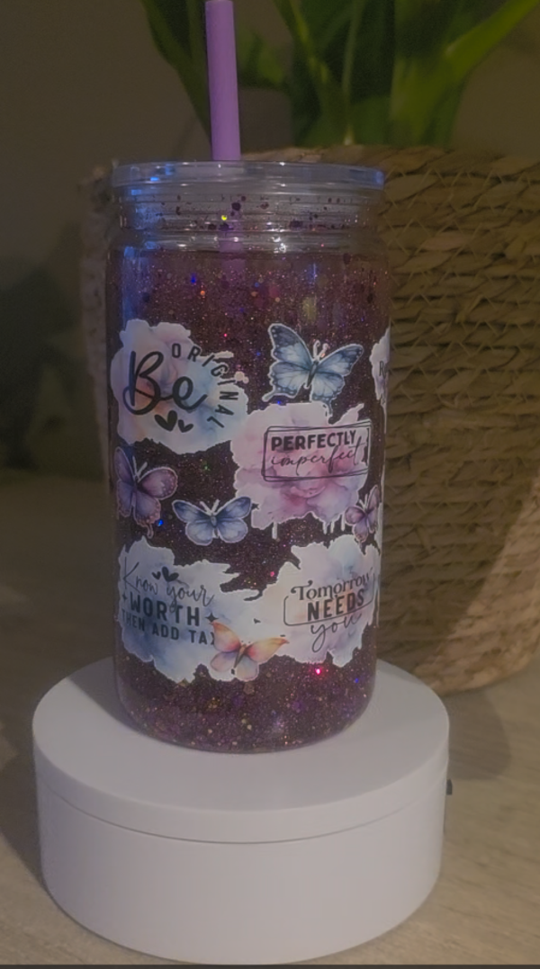 Glitter snow globe