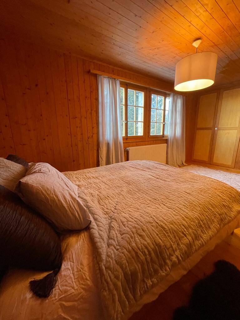 Bedroom with double bed