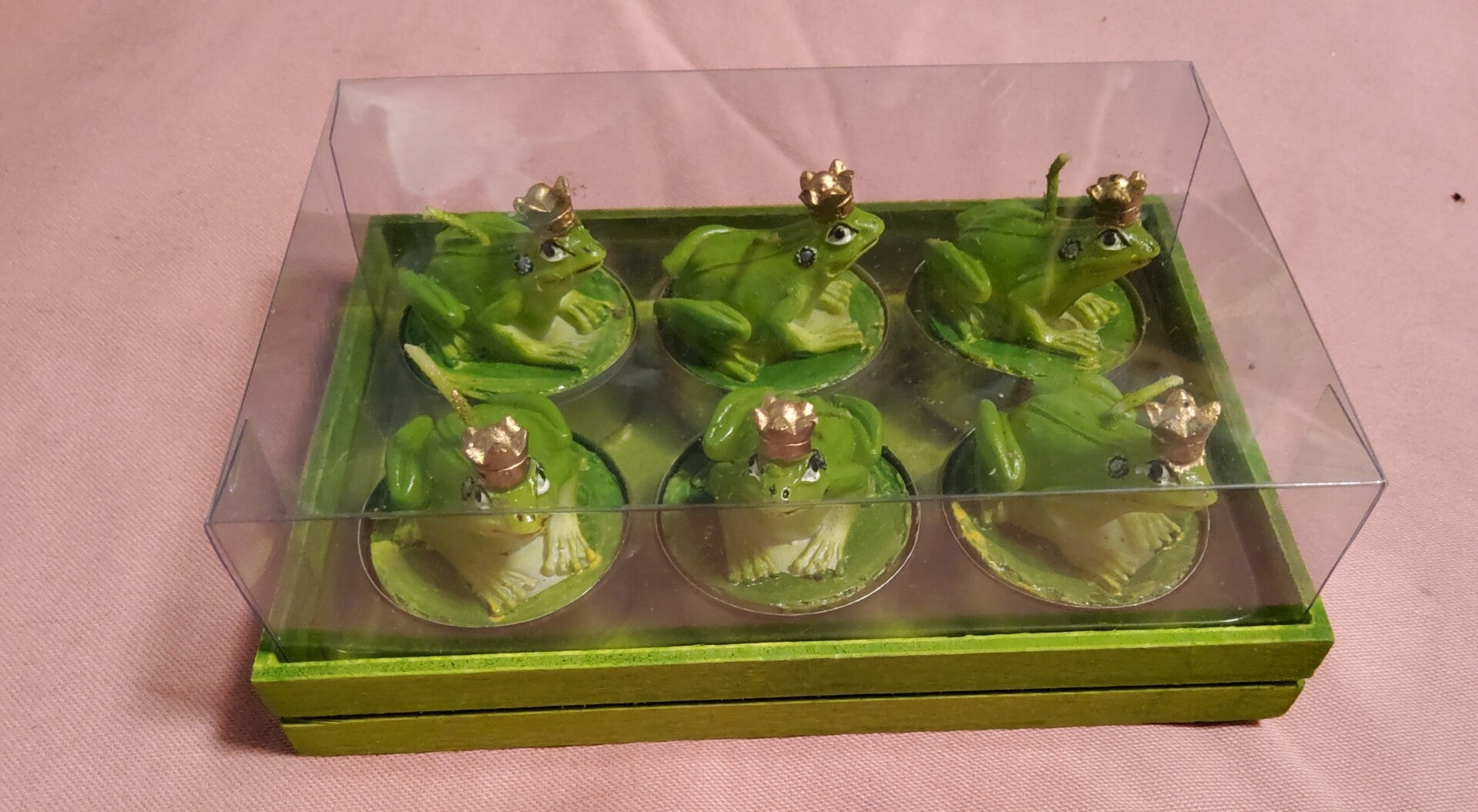 Froschkönig als Tischkerze