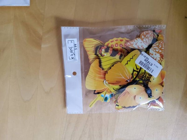 Gelbe Schmetterlinge zum Aufkleben