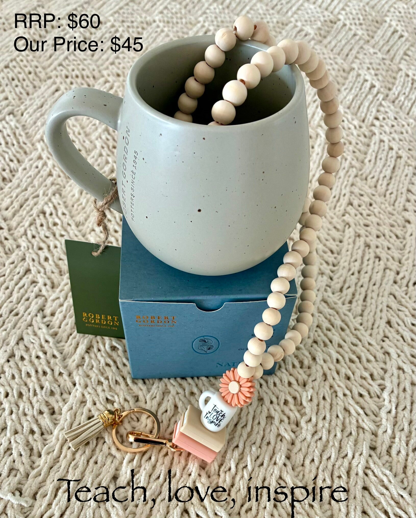 Gift collection - TEACH, LOVE, INSPIRE 🍎