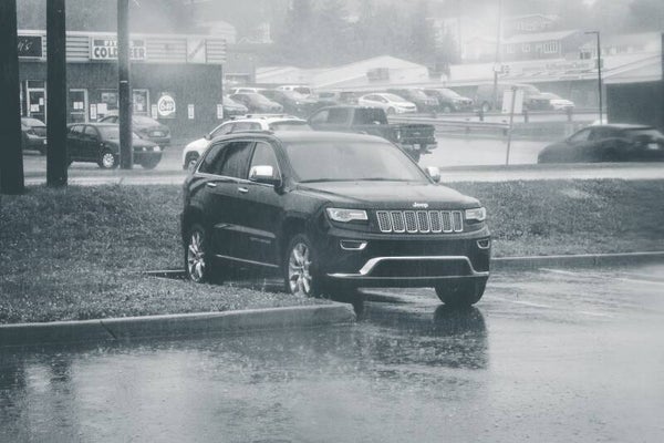 Suv (of kleine bestelwagen) Interieur & exterieur reinigen