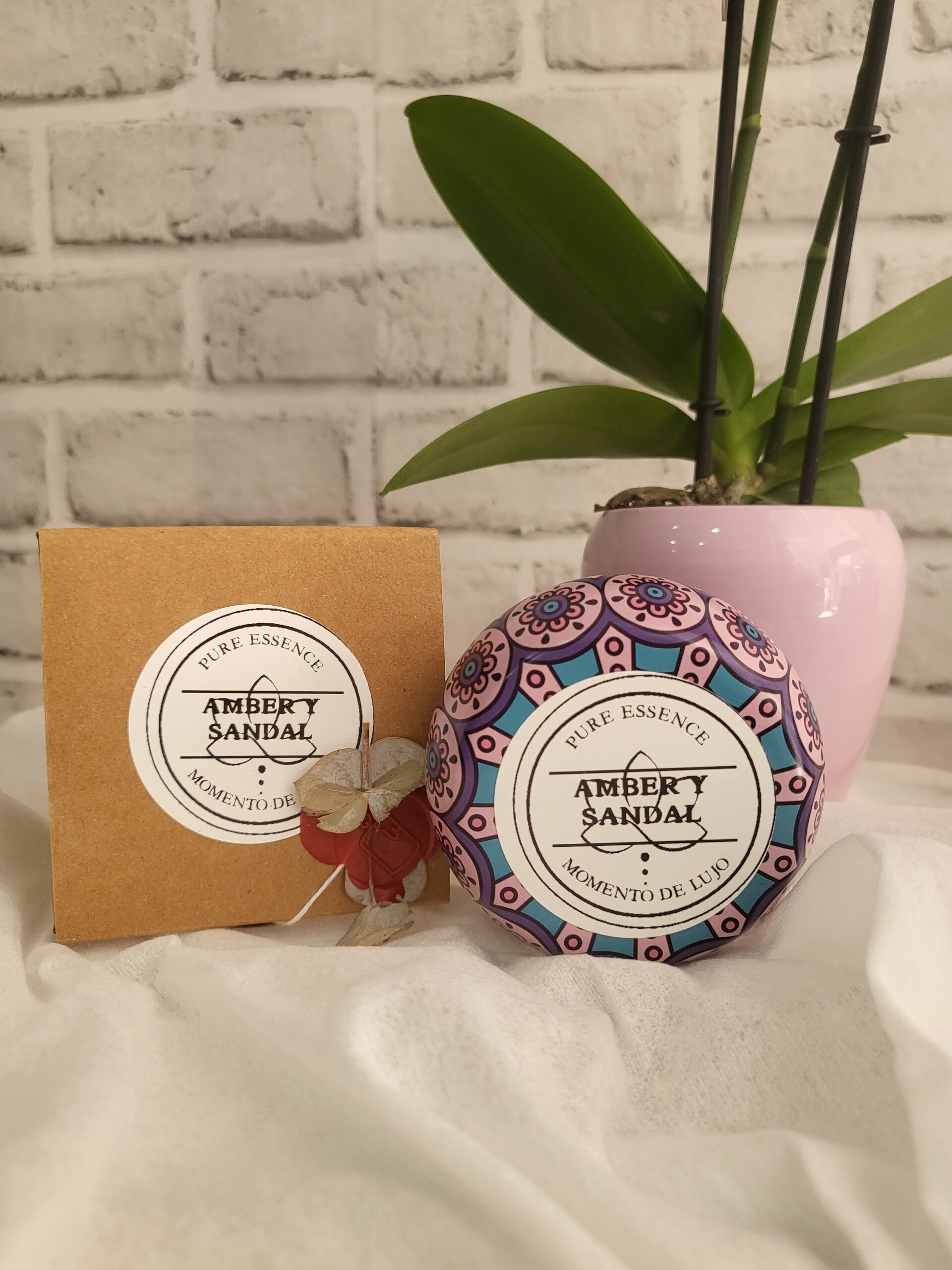 Vela Ámbar y Sándalo