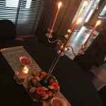 ErikenRenaatbloemenkransvoetkandelaar.jpg