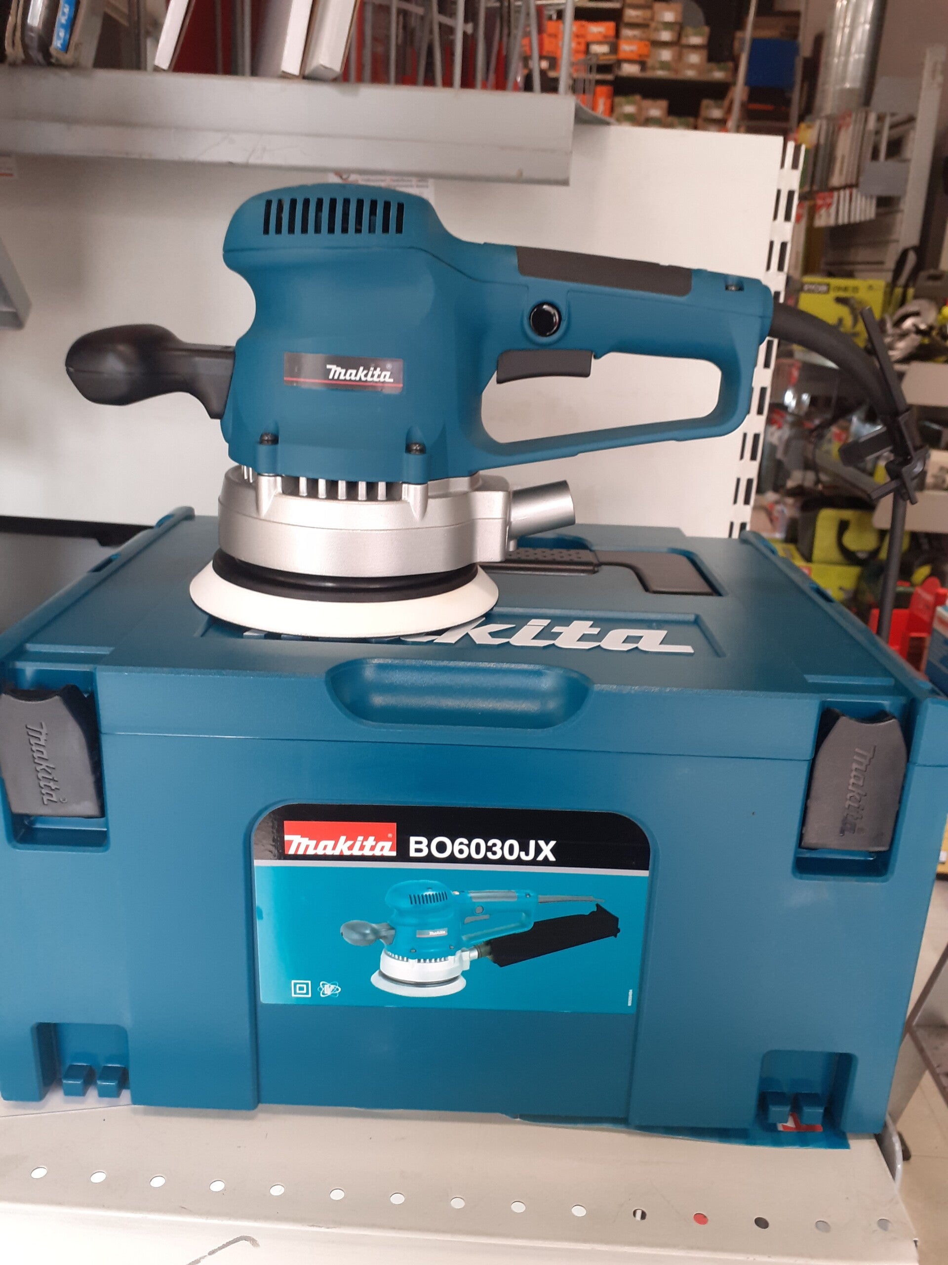 MAKITA LEVIGATRICE ROTORBITALE BO6030JX