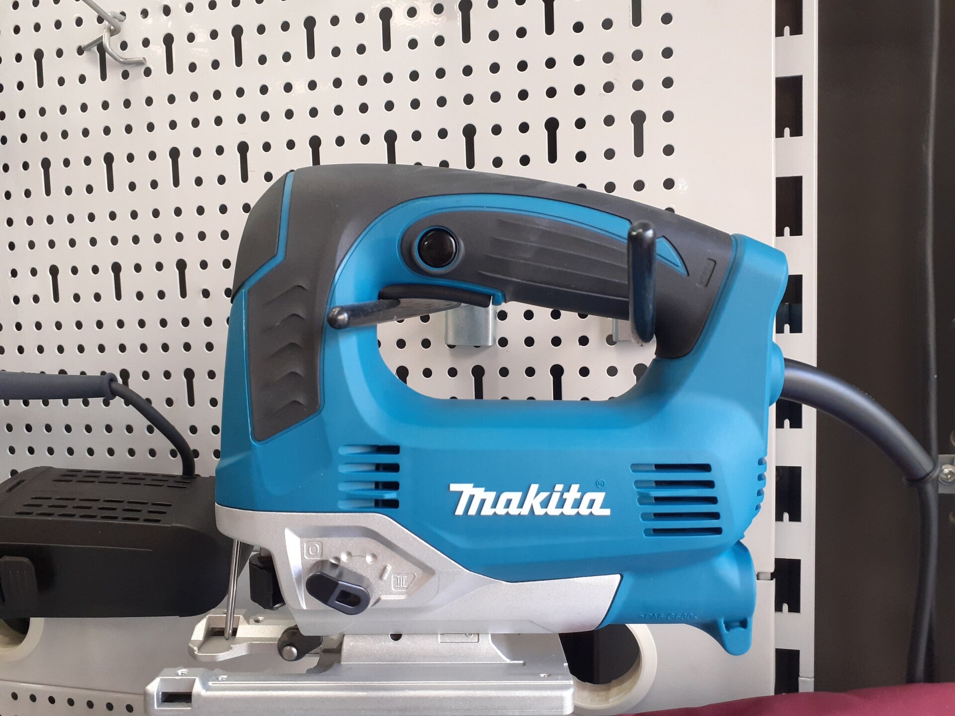 MAKITA Seghetto alternativo JV0600J