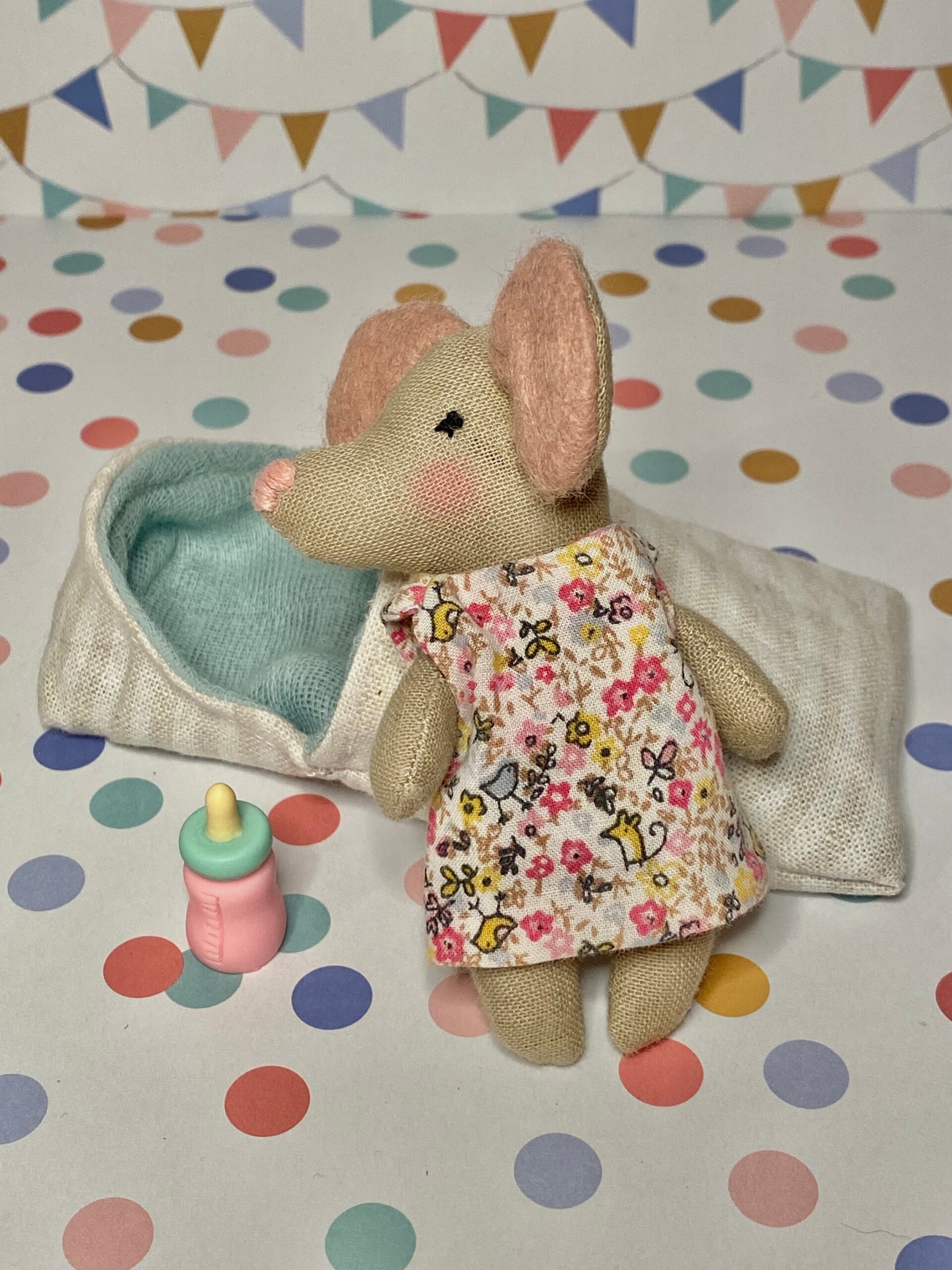 Betsy Mouse with Sleeping Bag
