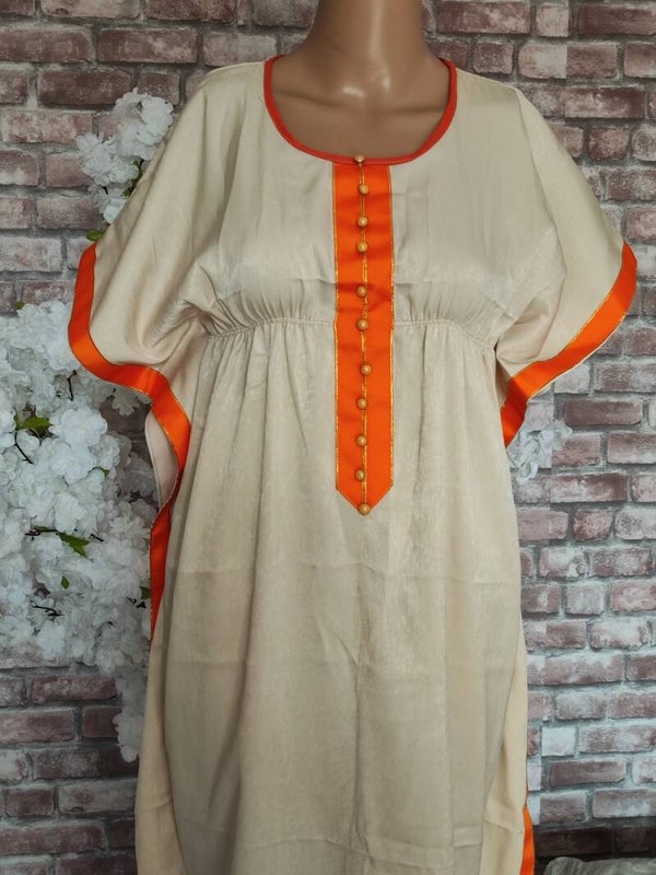 Robe velours satiné