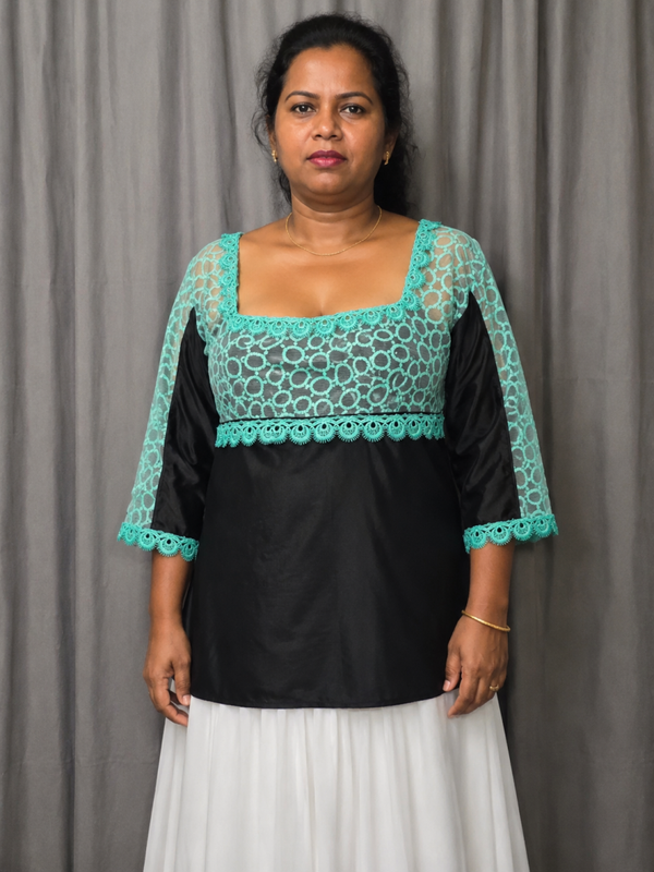 Tunique en dentelle