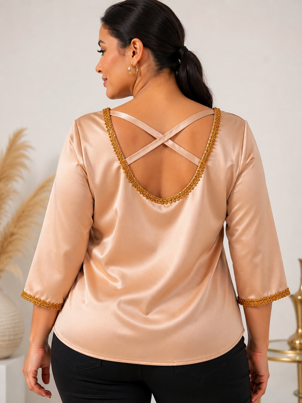 Haut en satin doré