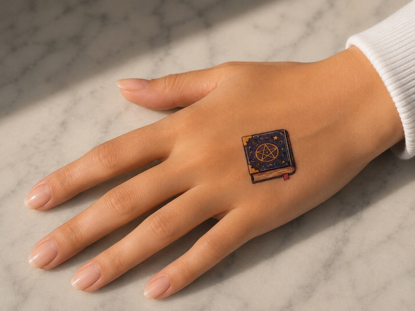 Magisch Boek Tattoo