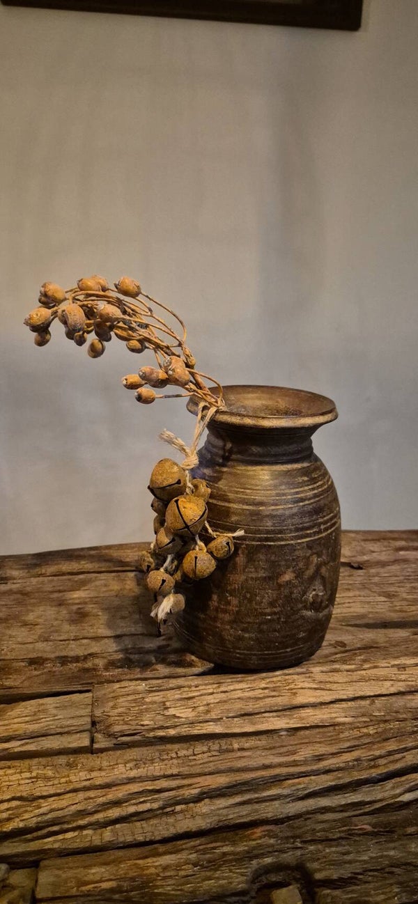 Nepalese Pot
