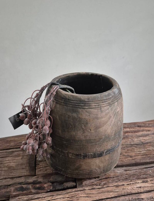 Nepalese pot