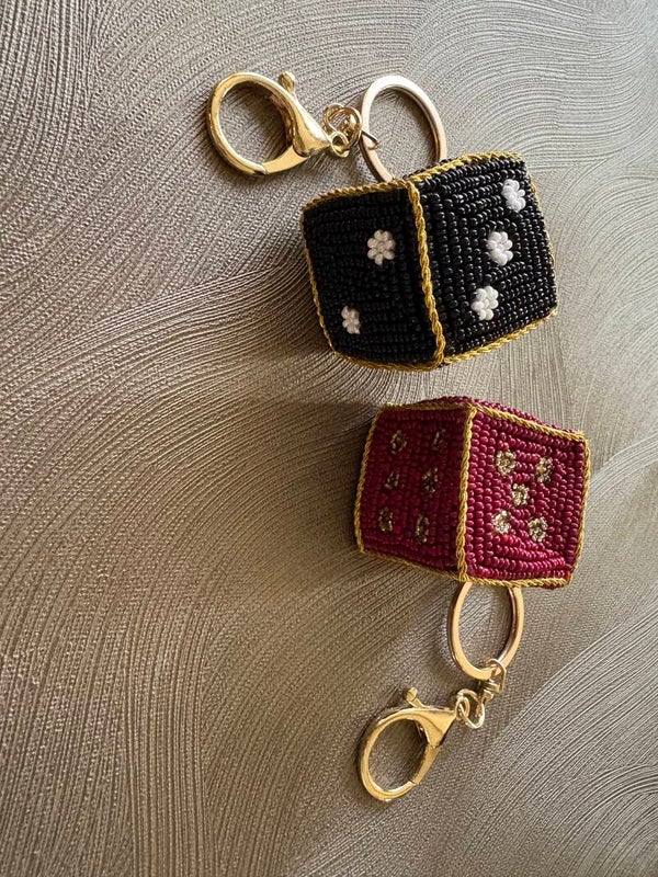 Bag charm dobbelsteen