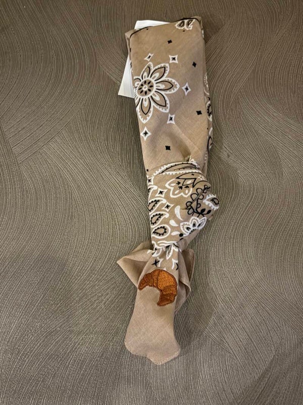 Flora bandana sjaaltje beige