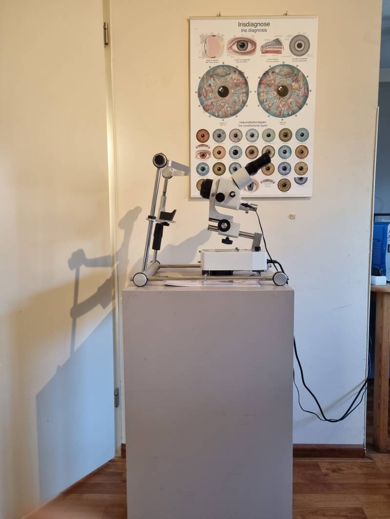 De microscoop voor iriscopie