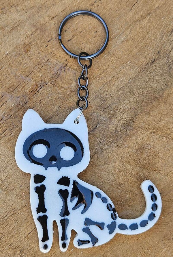 "Skeleton Kitty" Zittend Tweedekansje Wit