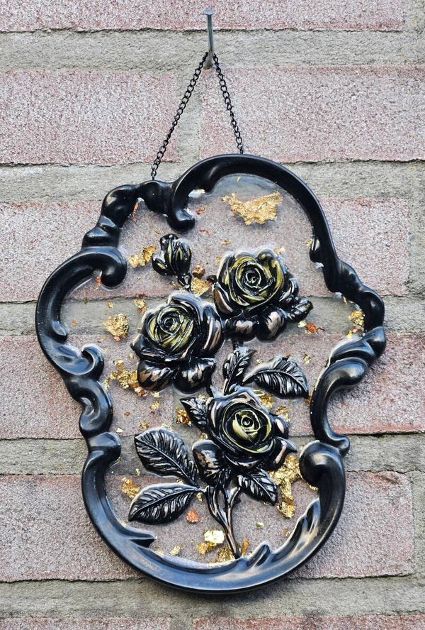 "Wandbord" Vintage Black and Gold