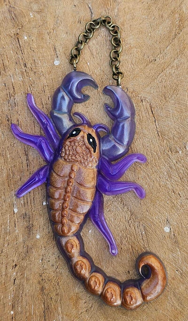 "Schorpioen"  Hanger Paars Brons