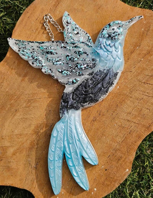 "Luma the Hummingbird" Lichtblauw Steentjes