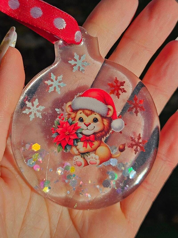 Hanger "Kerstbal" Leeuwtje Transparant glitter