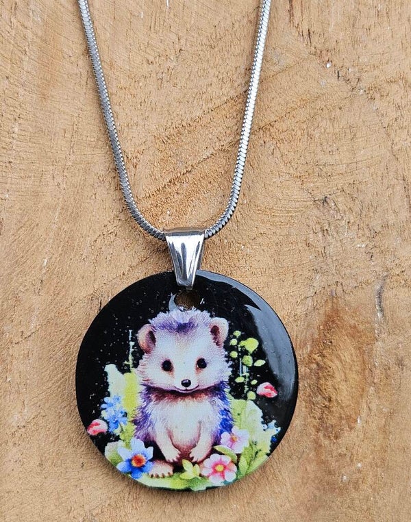 RVS ketting met epoxy hanger "Egel"