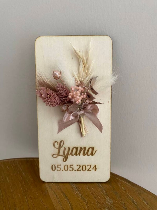 Uitnodiging met droogbloem