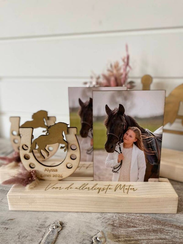 Fotokader met paarden hoefijzer