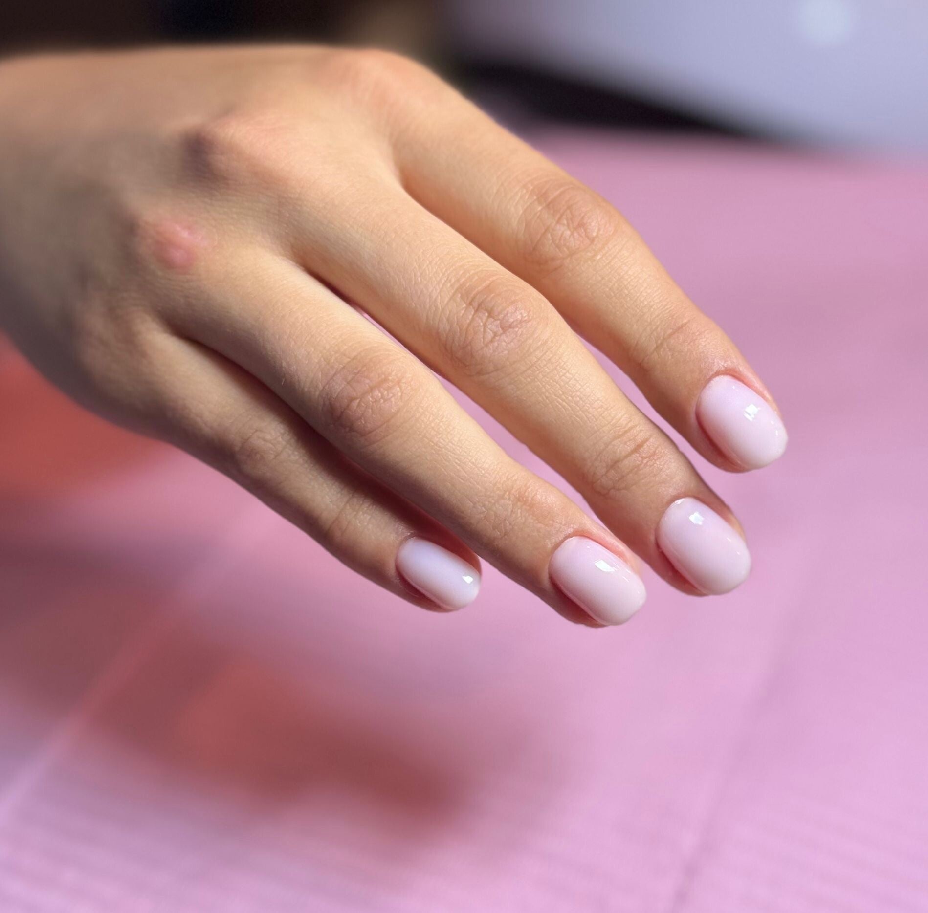 RUSSIAN MANICURE PRIVÉ